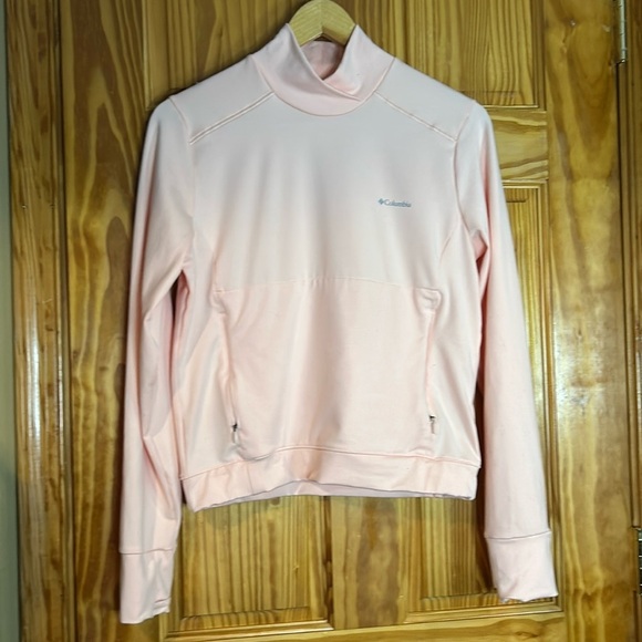 Columbia Women’s Weekend Adventure Pullover with Zippered Front Pocket. Size M - Picture 1 of 11